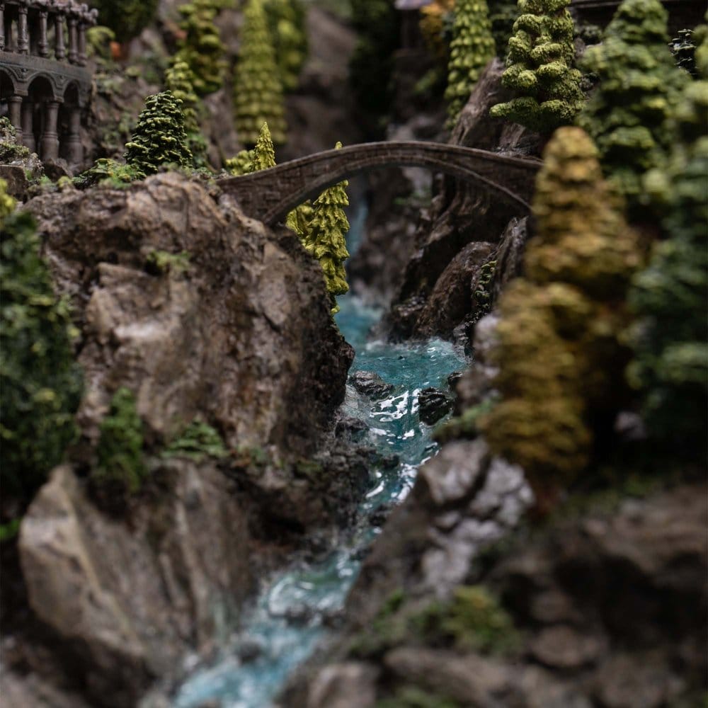 Der Herr der Ringe Miniatur Umgebung Rivendell 28 cm