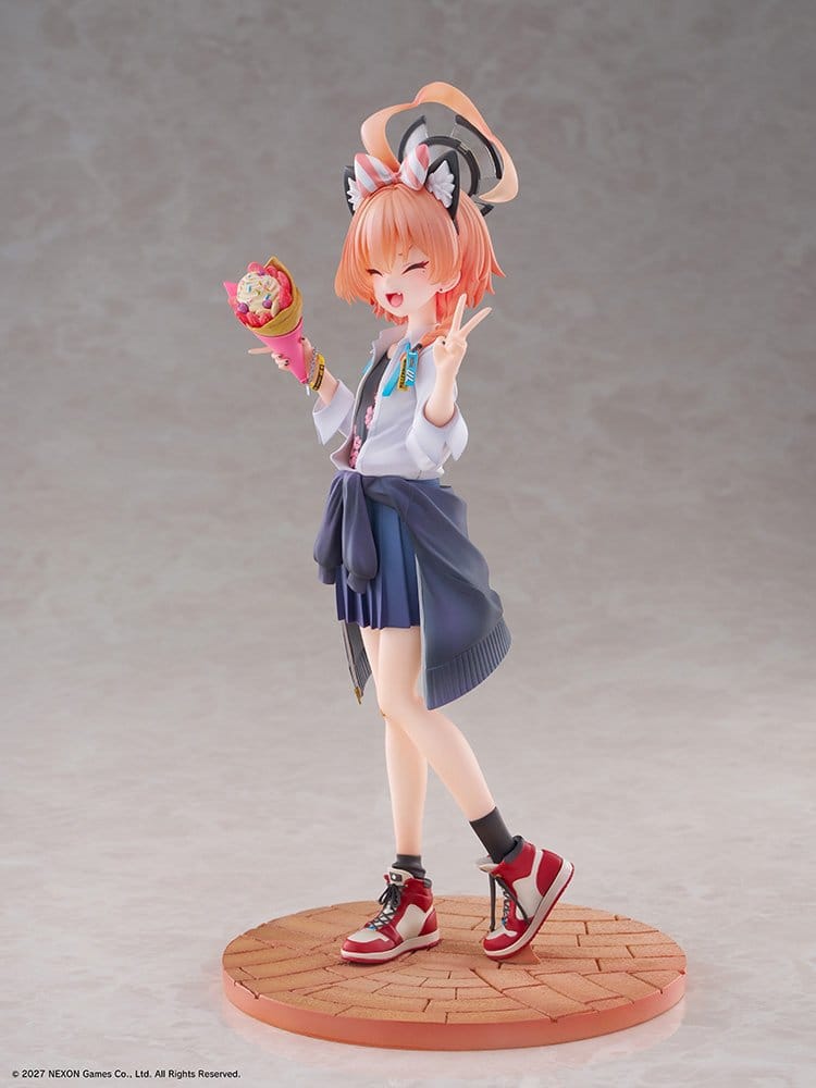 Blue Archive PVC Figur 1/7 Neru (School): Memorial Lobby Ver. 22 cm