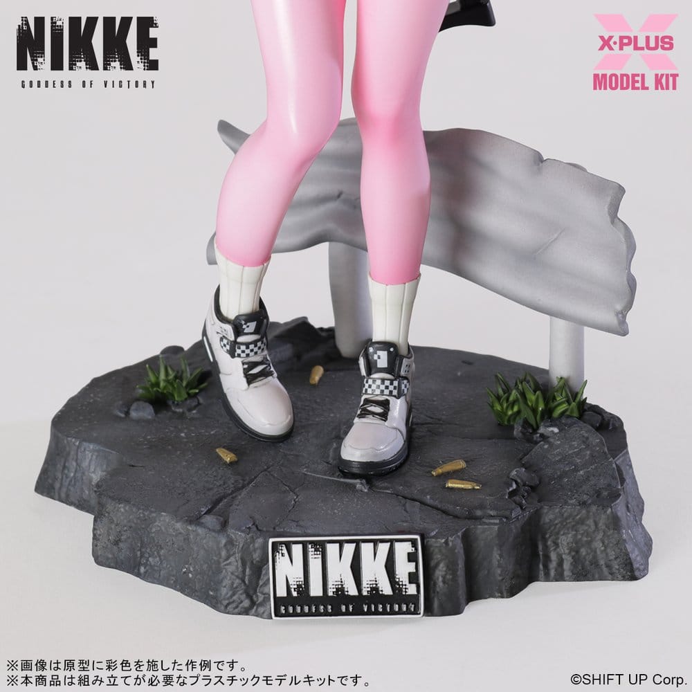 Goddess of Victory: Nikke Plastic Model Kit 1/8 Alice 24 cm  