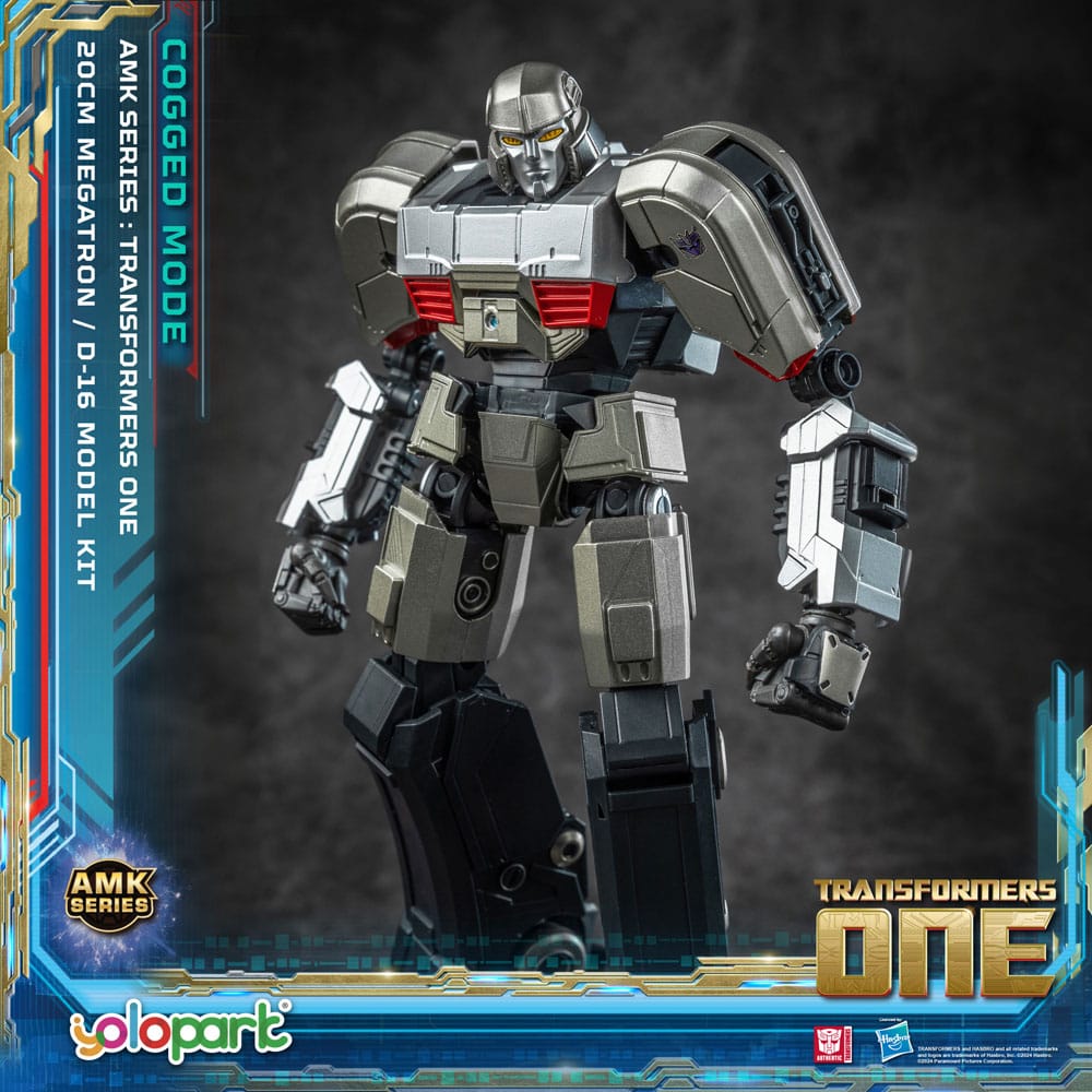 Transformers 8 AMK Series Plastic Model Kit D-16 20 cm    