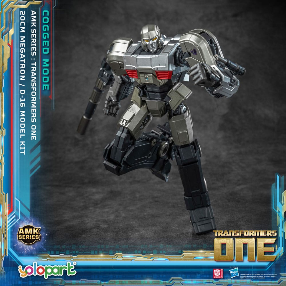 Transformers 8 AMK Series Plastic Model Kit D-16 20 cm    