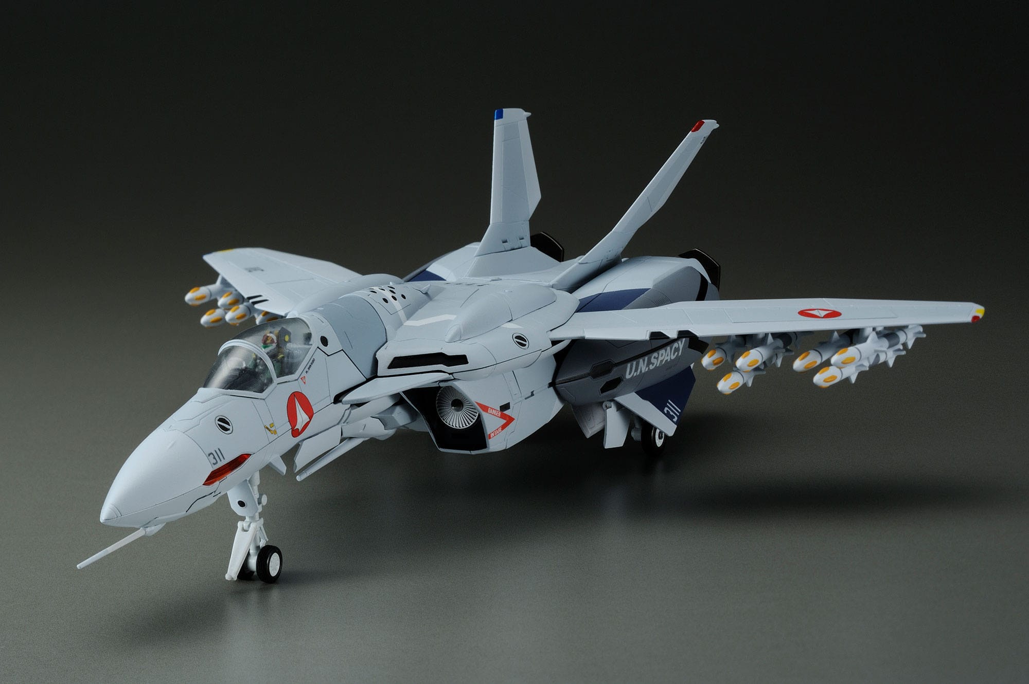 Macross Zero Actionfigur 1/60 Kanzen Henkei VF-0A Phoenix Shin Kudo Mounted Machine 32 cm 