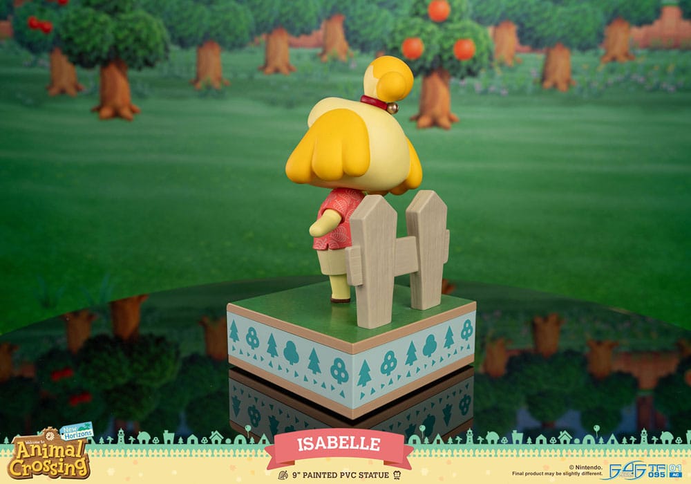 Animal Crossing: New Horizons PVC Statue Melinda 22 cm