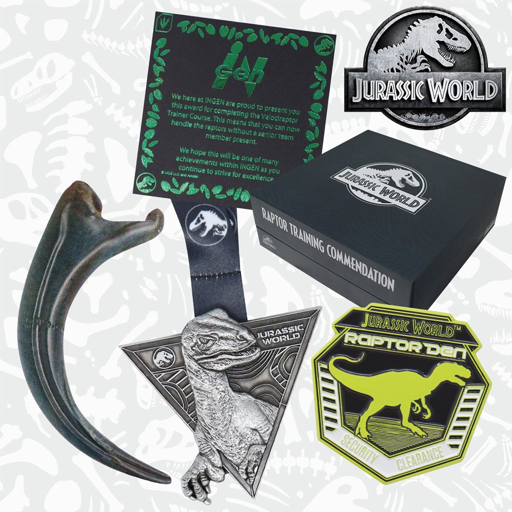 Jurassic World Ansteck-Pin 3er-Pack Raptor Training Commendation Limited Edition