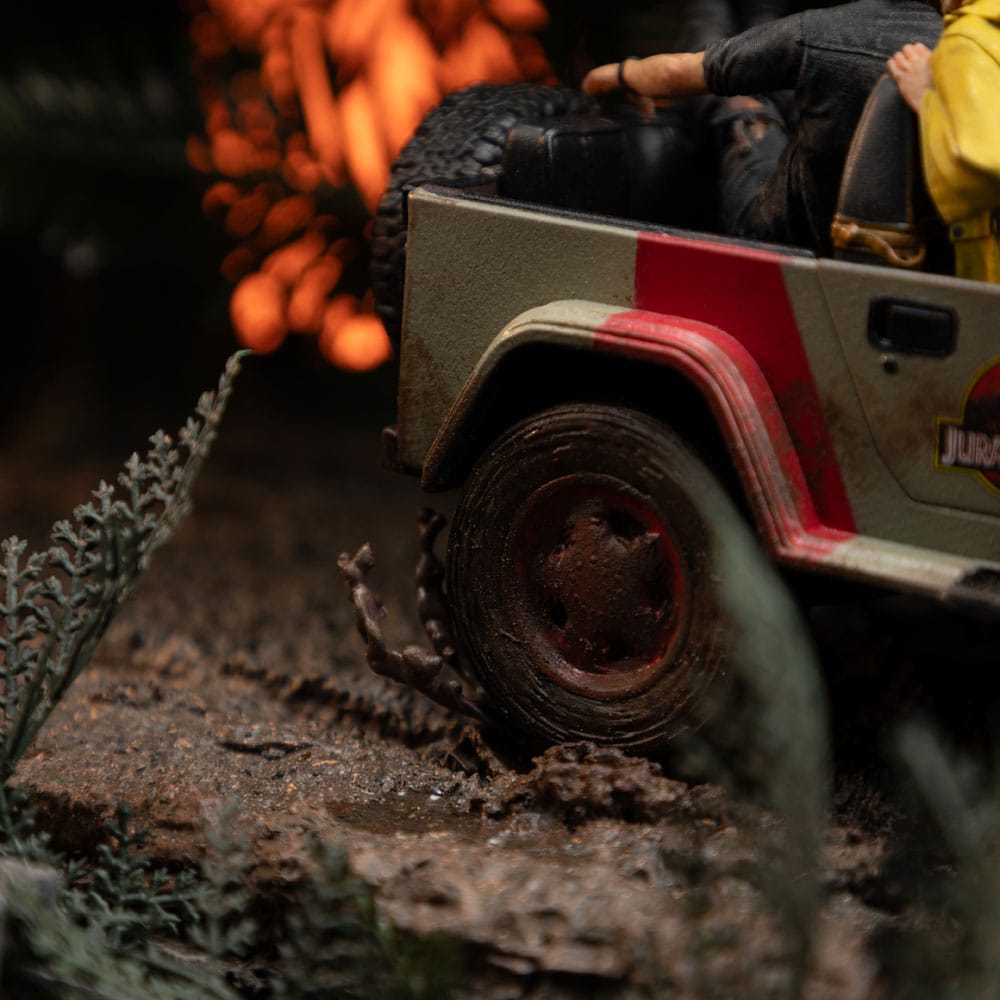 Jurassic Park Demi Art Scale Statue 1/20 T-Rex Chase