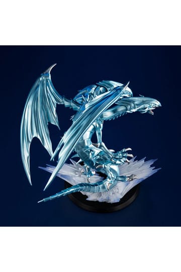 Yu-Gi-Oh! Duel Monsters Monsters Chronicle PVC Statue Blue Eyes Ultimate Dragon 14 cm