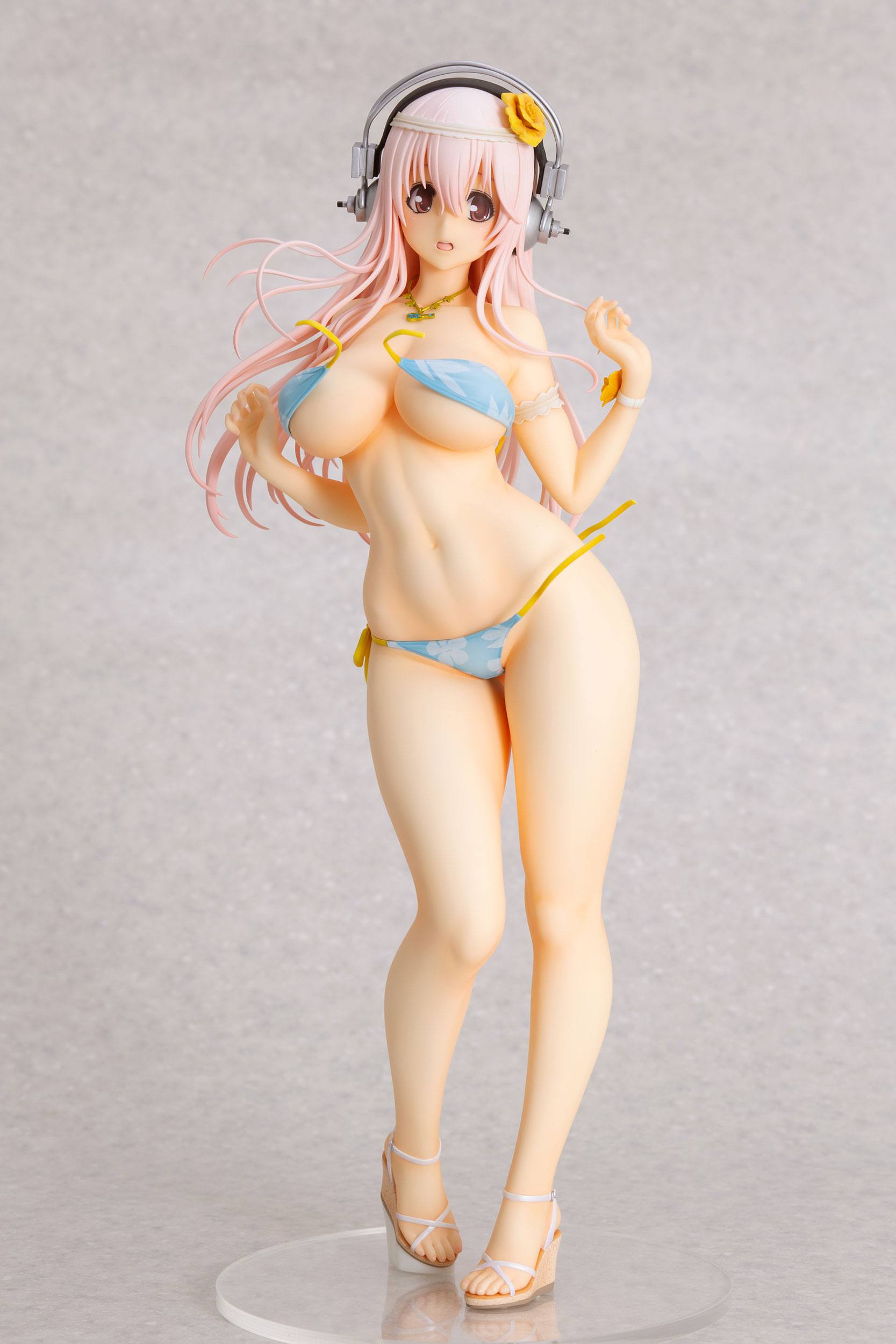 Super Sonico PVC Statue 1/4.5 Super Sonico Summer Vacation Ver. 35 cm DAP