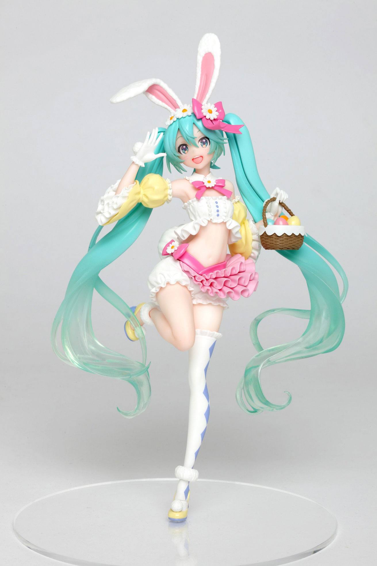 Vocaloid PVC Statue Hatsune Miku 2nd Season Spring Ver. 18 cm