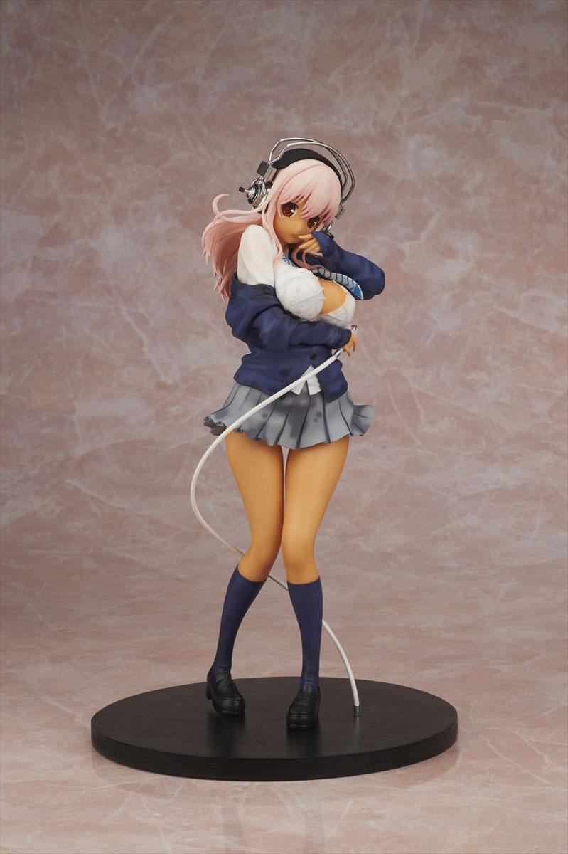Super Sonico PVC Statue 1/6 Super Sonico See Through When Wet Photo Shoot Tanned Gal Ver. 27 cm
