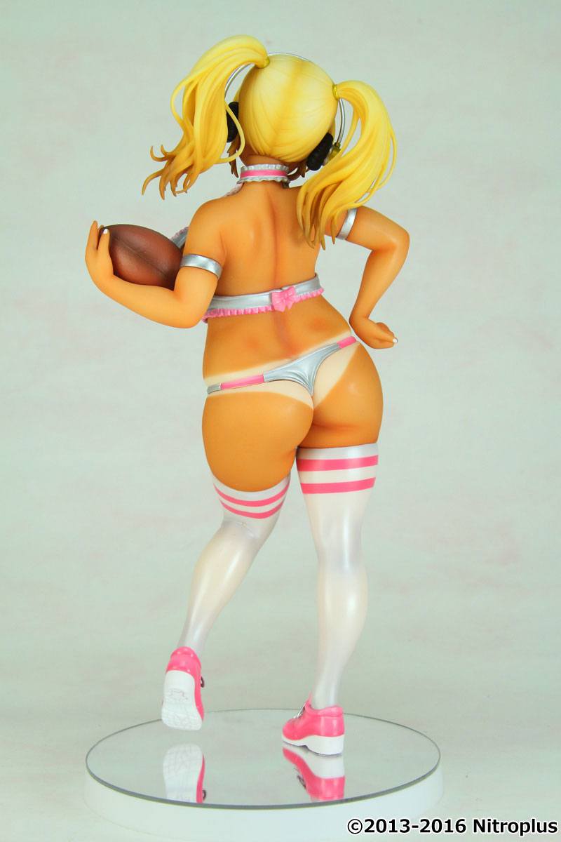 Super Pochaco PVC Statue 1/7 Super Pochaco Lingerie Football Suntanned Ver. 24 cm