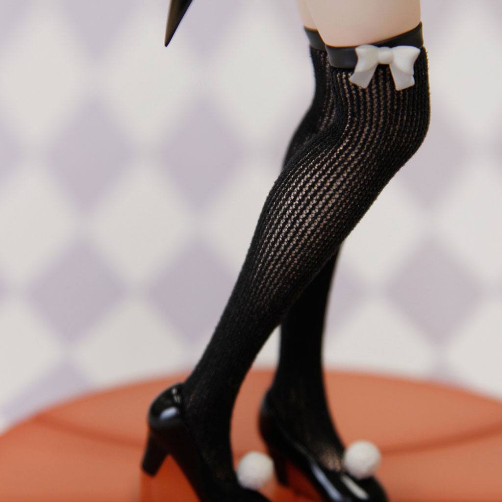 Ro-Kyu-Bu! SS PVC Statue 1/7 Mimi Balguerie Kuro Usagi-san Ver. 27 cm