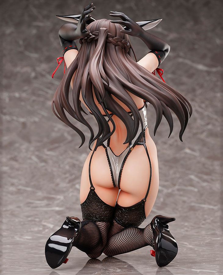 Creators Opinion PVC Statue 1/4 Sana Bunny Ver. 30 cm