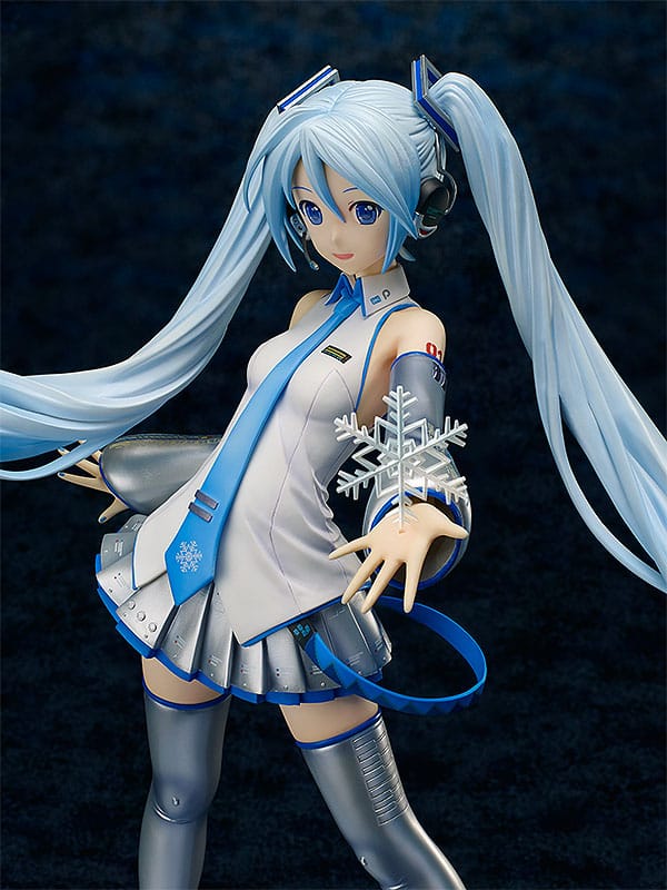 Character Vocal Series 01 Hatsune Miku Statue 1/4 Snow Miku 42 cm (re-run)