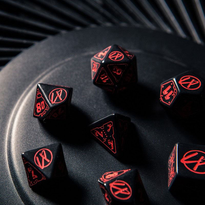 Cyberpunk Würfel Set Blood over Chrome (7)