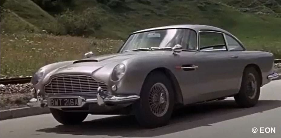 James Bond Modellbausatz Geschenkset Aston Martin DB5
