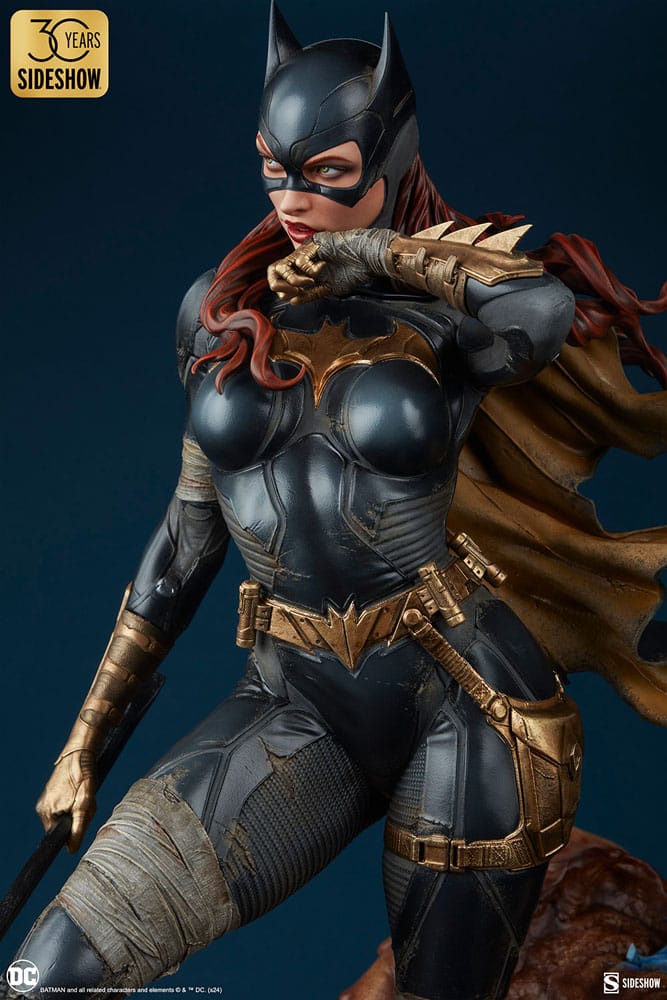DC Comics Premium Format Statue Batgirl 55 cm