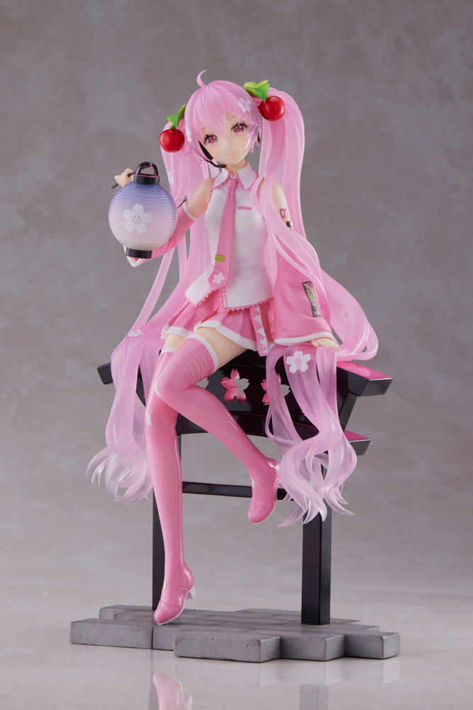 Sakura Miku AMP+ PVC Statue Sakura Lantern Ver. 20 cm