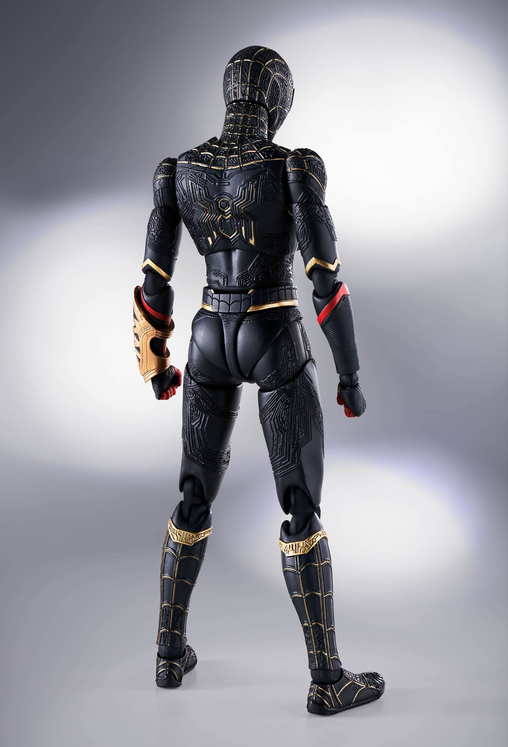 Spider-Man: No Way Home S.H. Figuarts Actionfigur Spider-Man Black & Gold Suit (Special Set) 15 cm