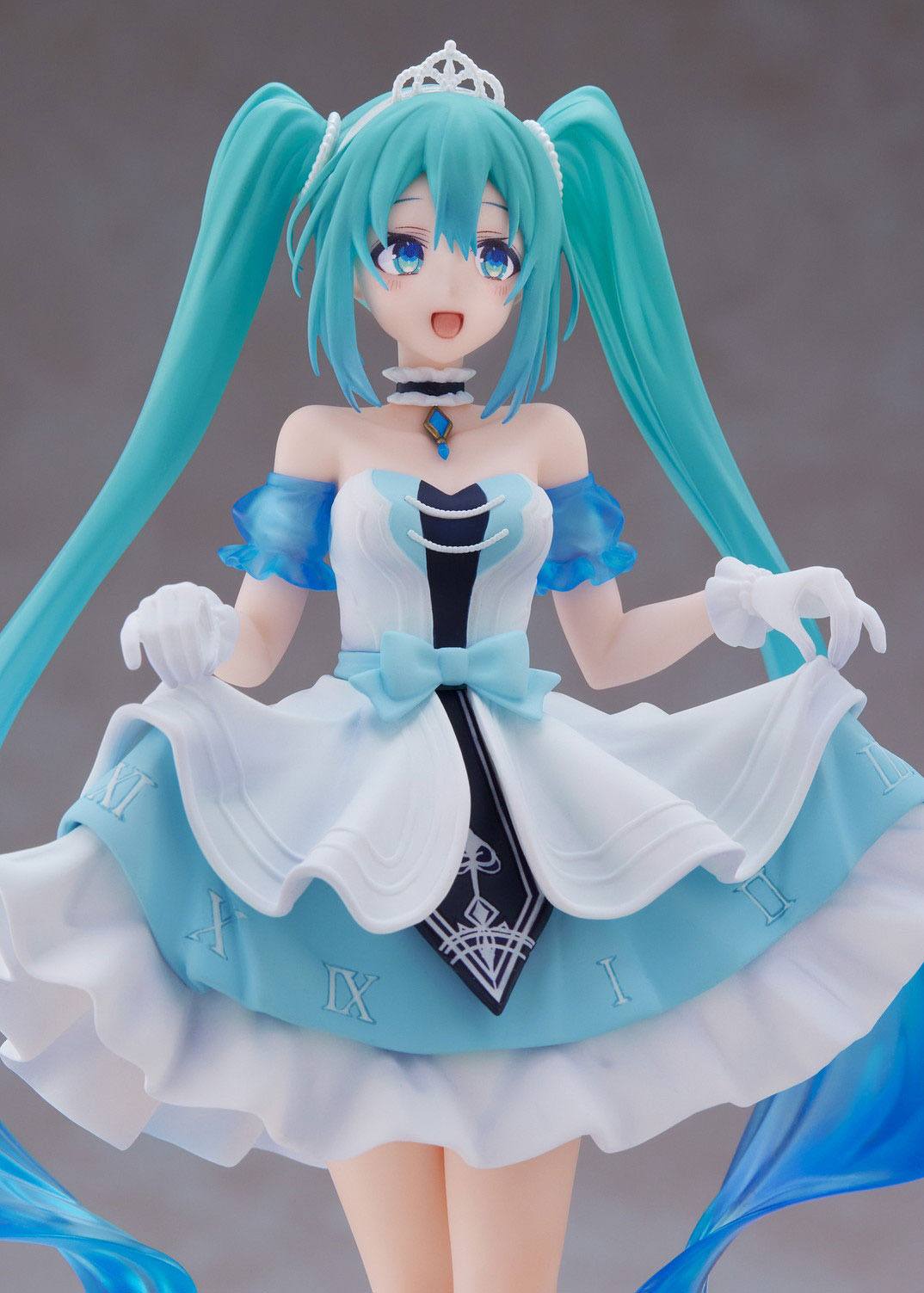 Hatsune Miku Wonderland PVC Statue Hatsune Miku Cinderella 18 cm